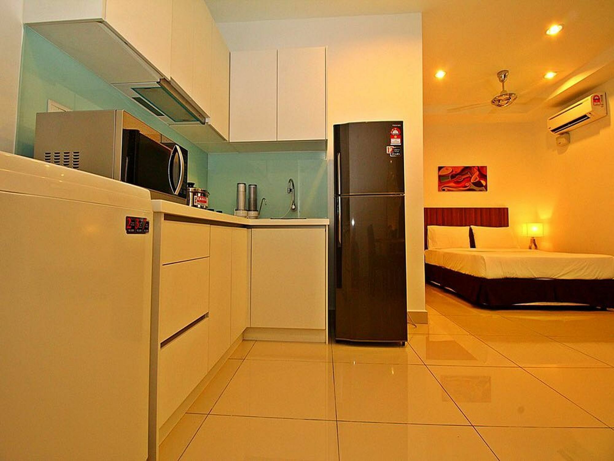 Mansion One Service Apartment George Town Bagian luar foto