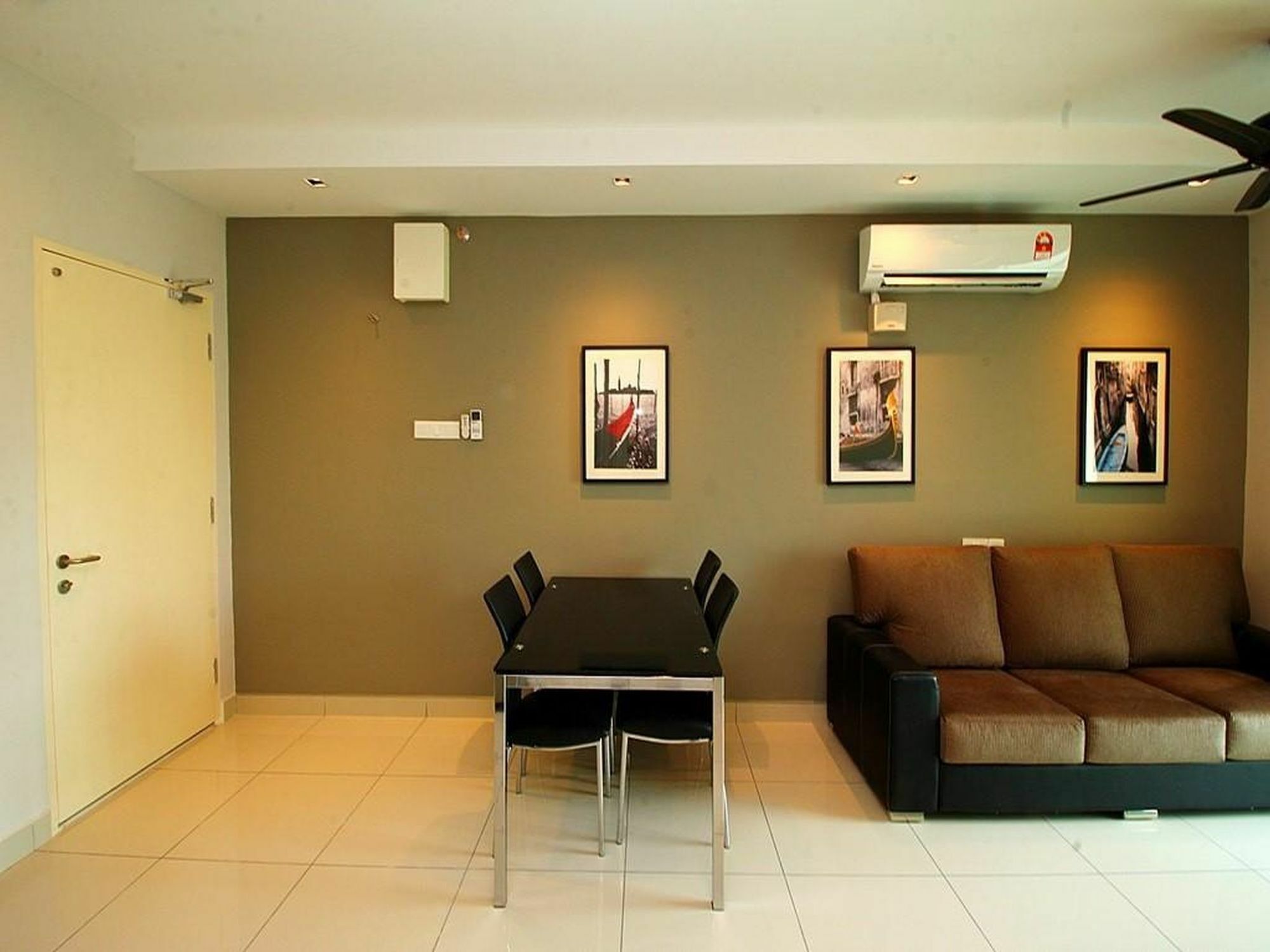 Mansion One Service Apartment George Town Bagian luar foto