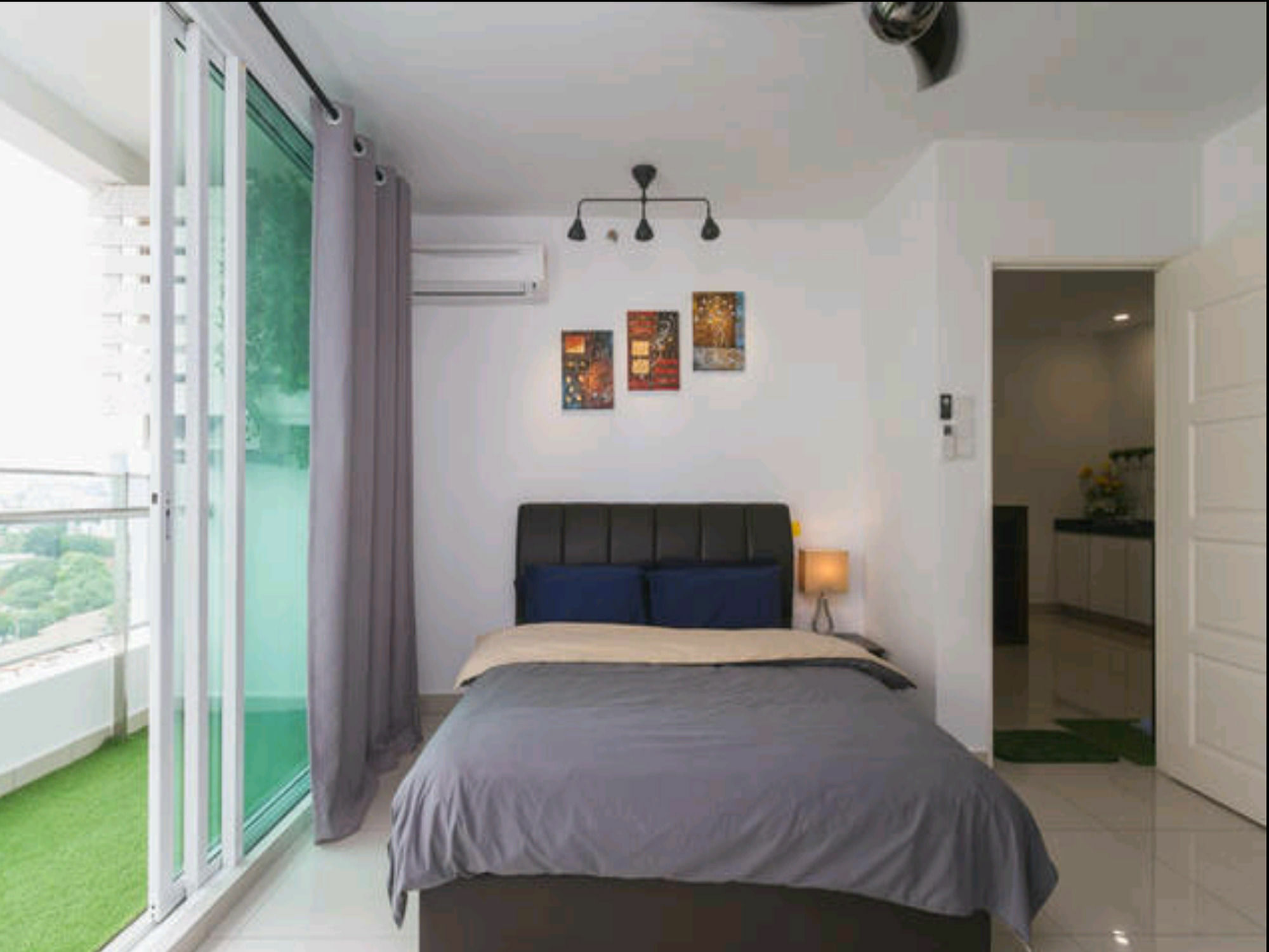 Mansion One Service Apartment George Town Bagian luar foto