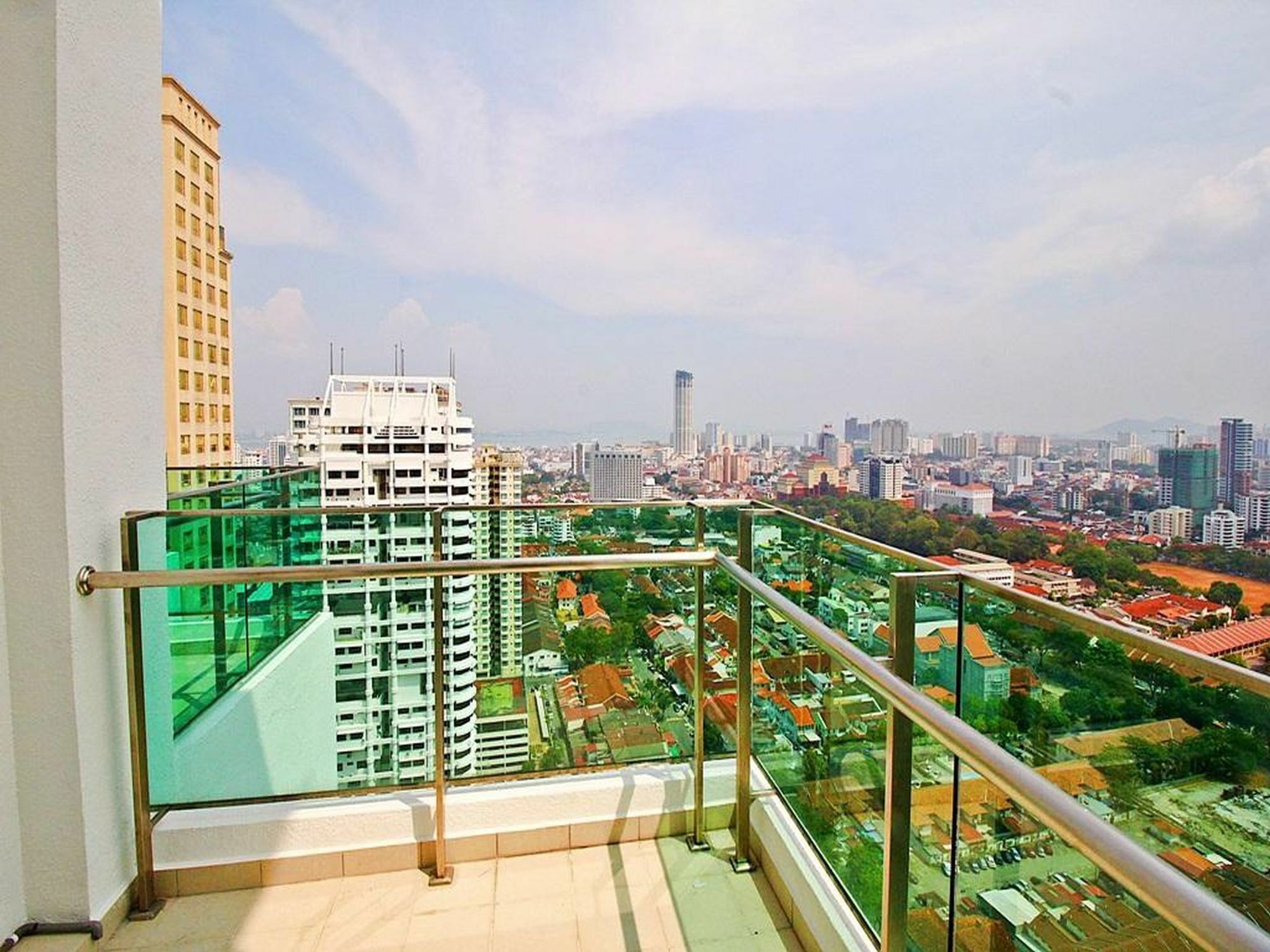 Mansion One Service Apartment George Town Bagian luar foto
