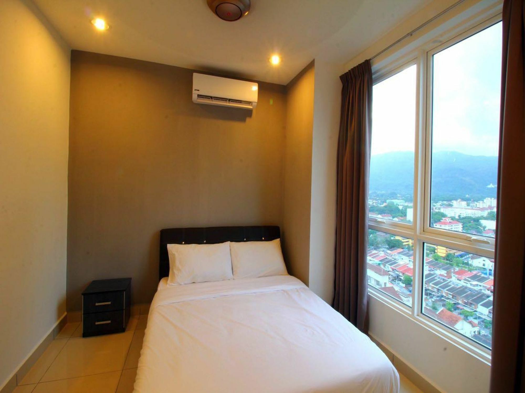 Mansion One Service Apartment George Town Bagian luar foto